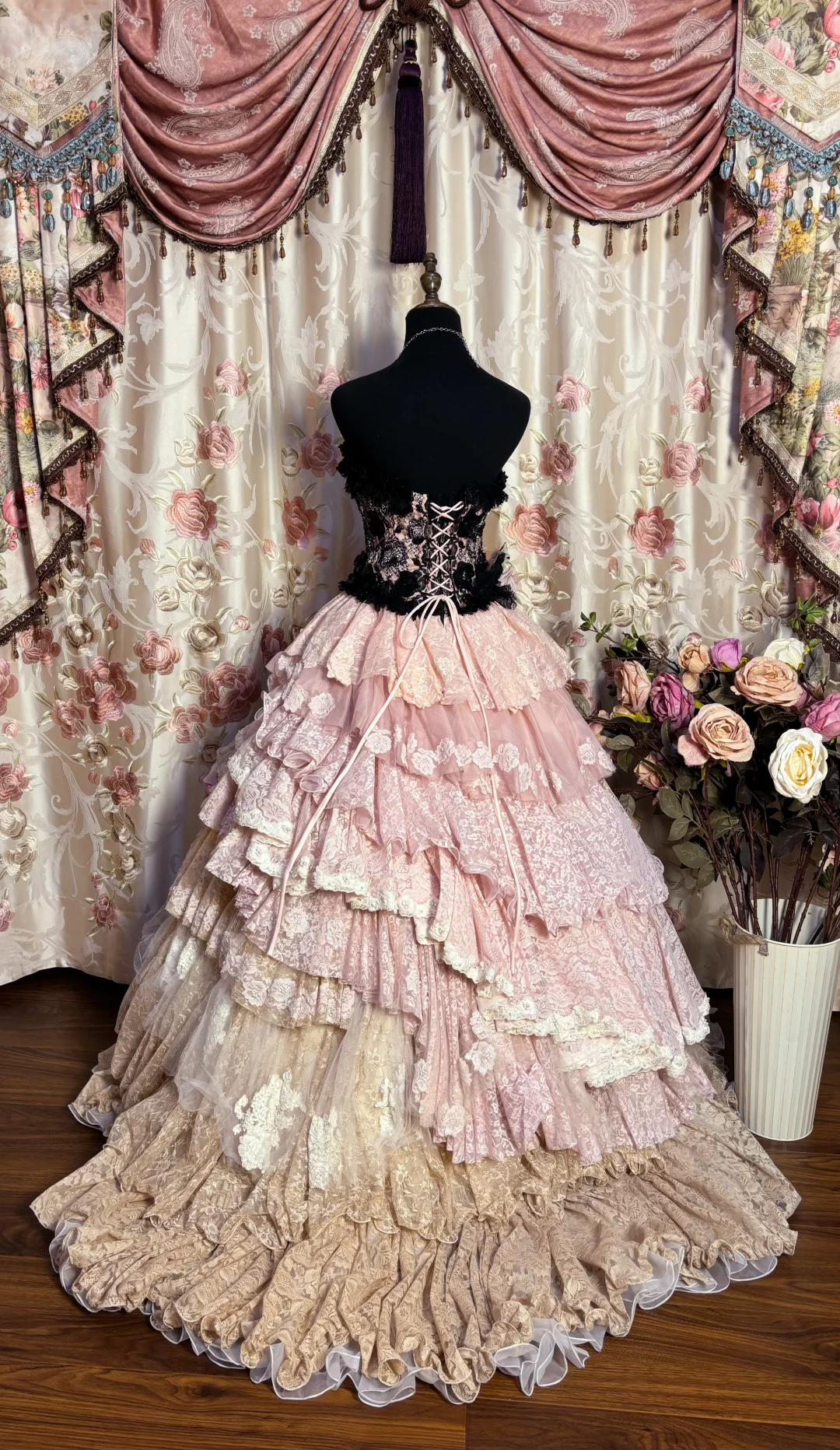 Retro Strapless A-Line Lace Tiered Long Evening Dress Lovely Birthday Ball Gown, HZ0319