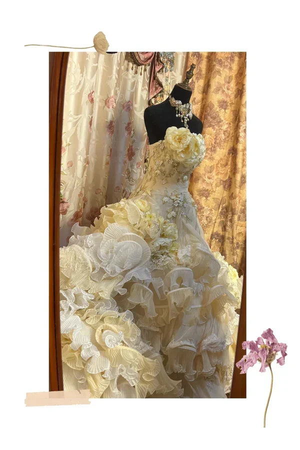 Vintage Applique Ruffles Strapless Sweet 16 Quinceanera A-Line Evening Dress Ball Gown HZ1024