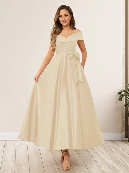 A character/Princess Butterfly Dew Shoulders No Sleeve Length Mother of the bride dress