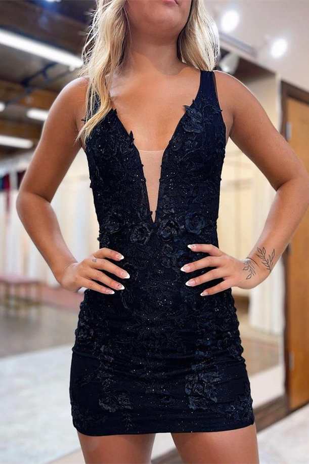 Black Floral Lace Plunging Neck Bodycon Homecoming Dress