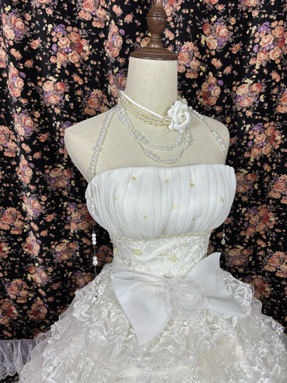 Beautiful Ivory Tulle Lace Strapless Appliques Sweet 16th Quinceanera A-Line Floor-length Tiered Evening Dress Prom Dress Ball Gown HZ1024