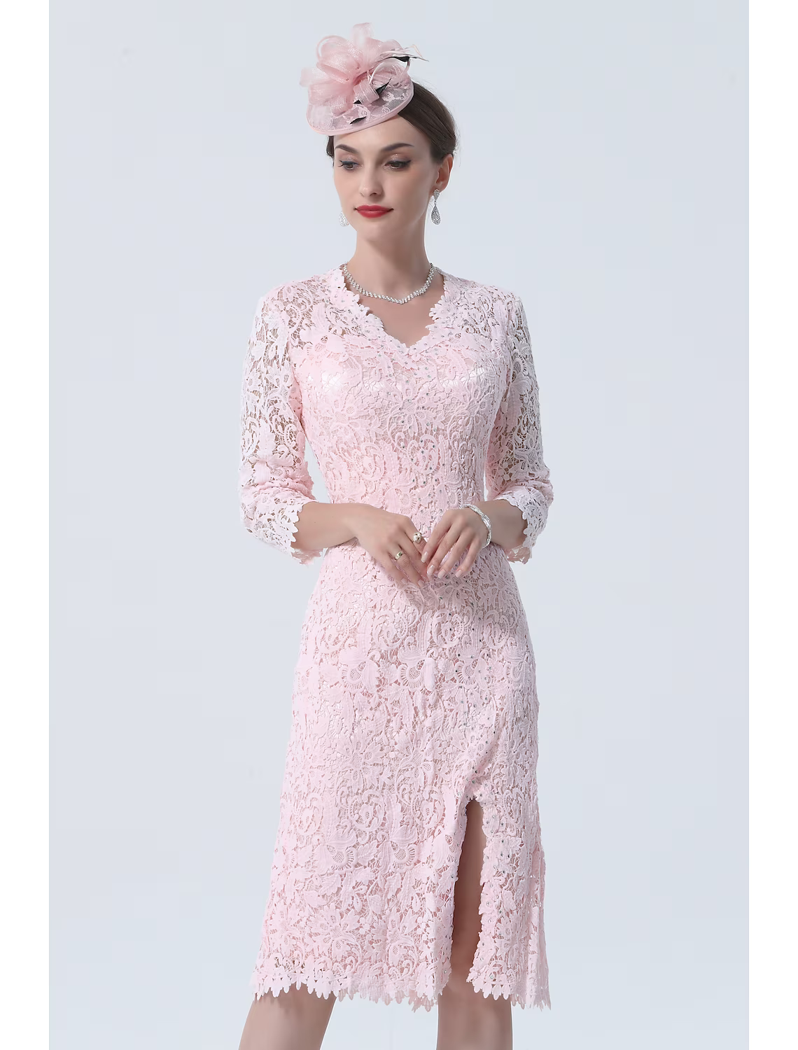 Mother of the Bride Dress Plus Size V Neck Knee Length Lace