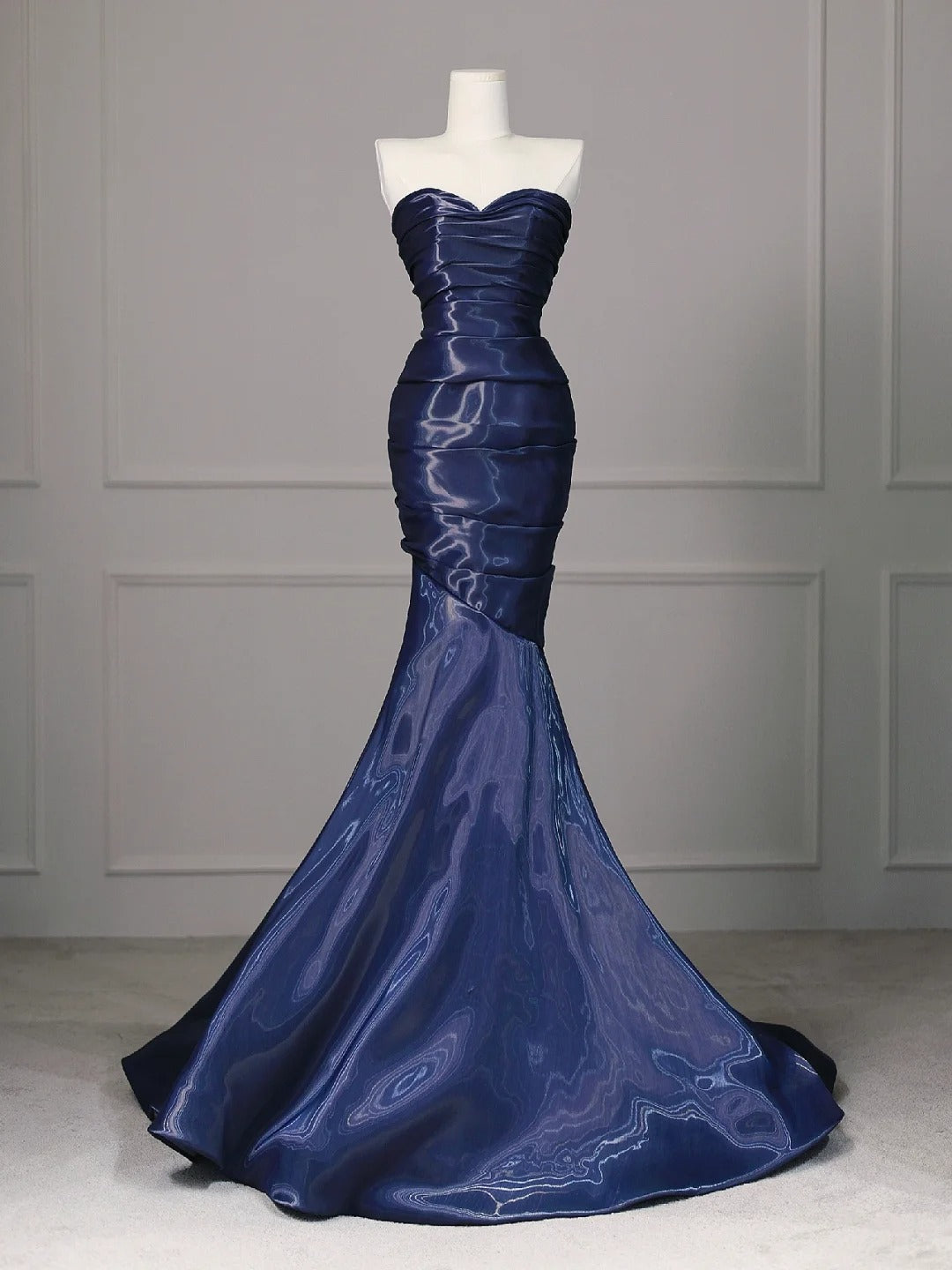Elegant Navy Blue Mermaid Strapless Pleated Satin Long Prom Dress Evening Dress cc5282