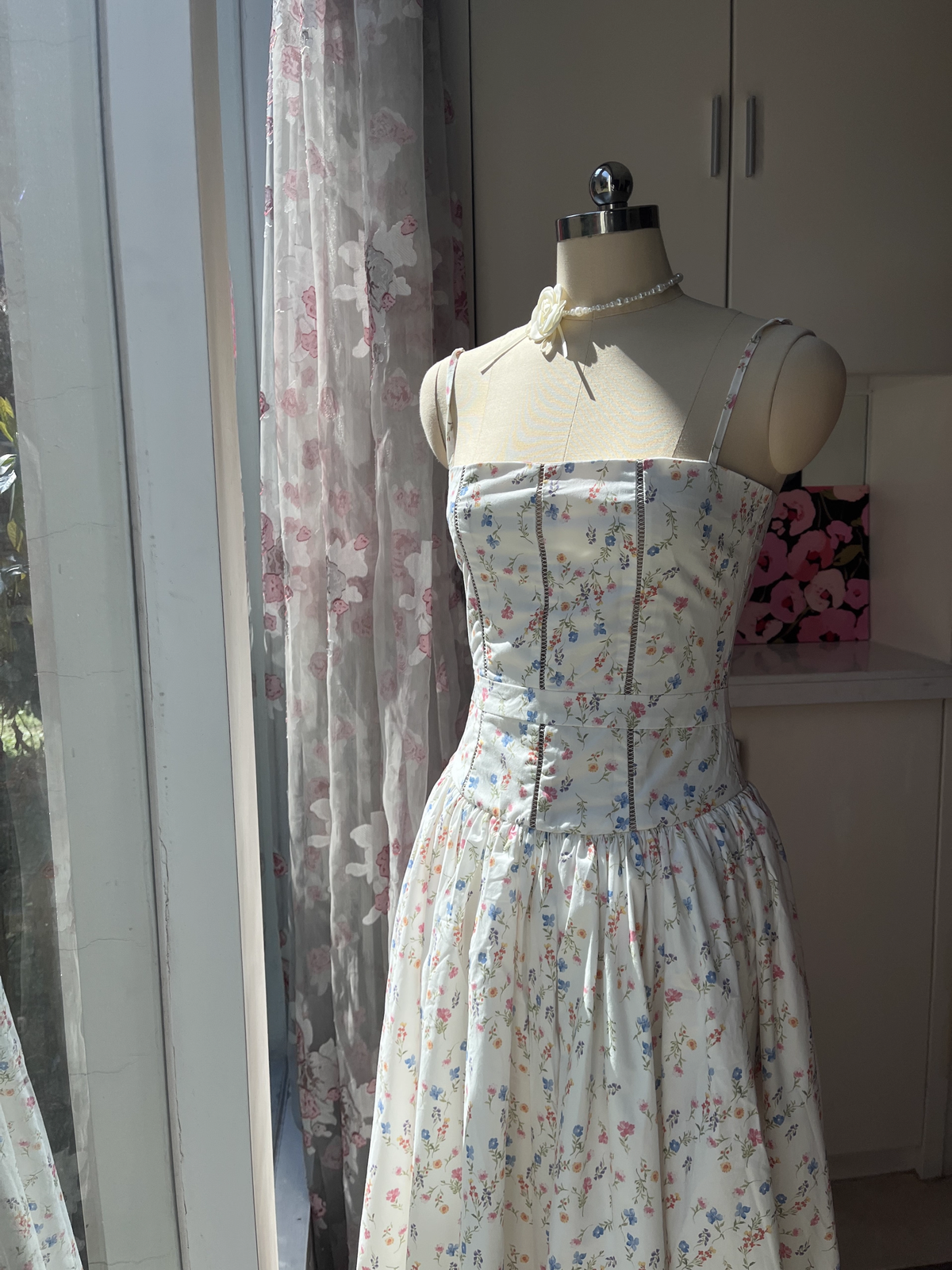 Chic Floral A-Line Spaghetti Strap Long Party Dress HZ1024