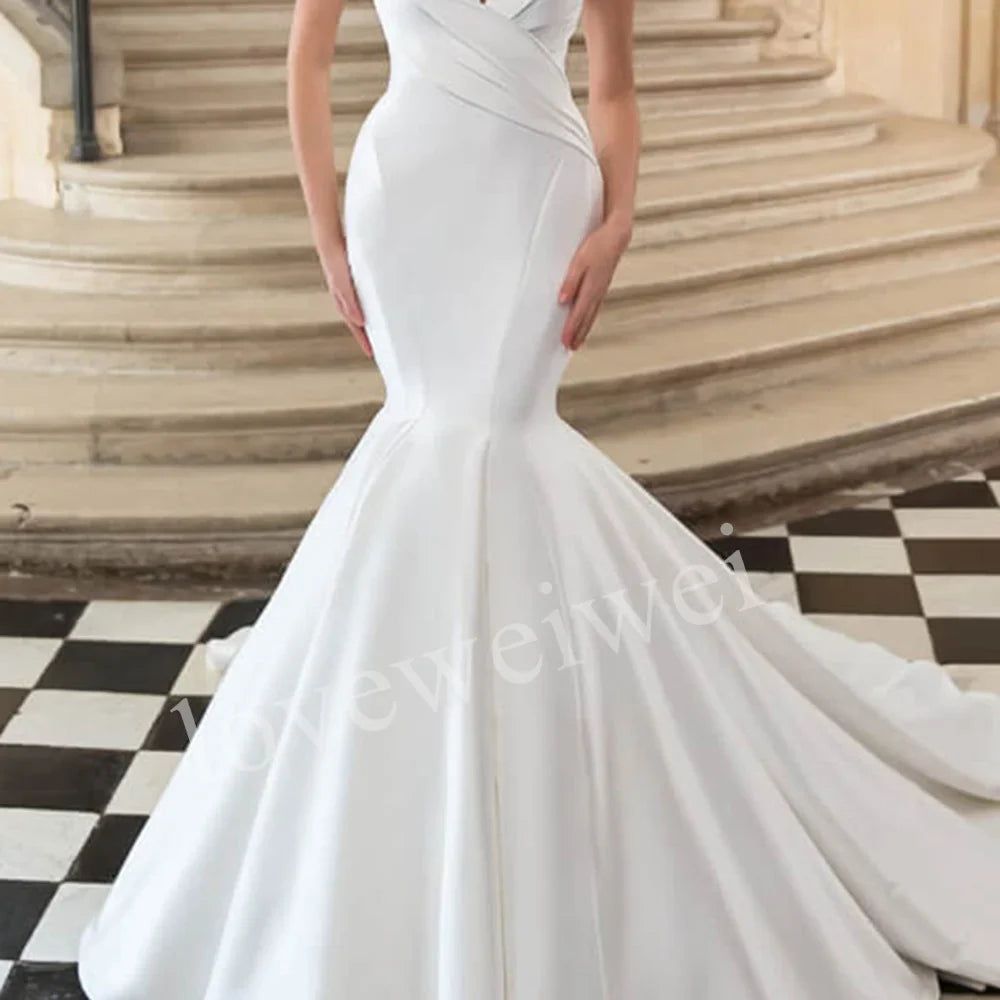 Loveweiwei Simple Satin Bridal Gown Mermaid Wedding Dress