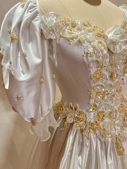 🎻Ivory white gorgeous beaded retro classical oil painting aristocratic girl handmade pearls and embroidery long floor-length satin ball gown evening dress wedding dress gh4543