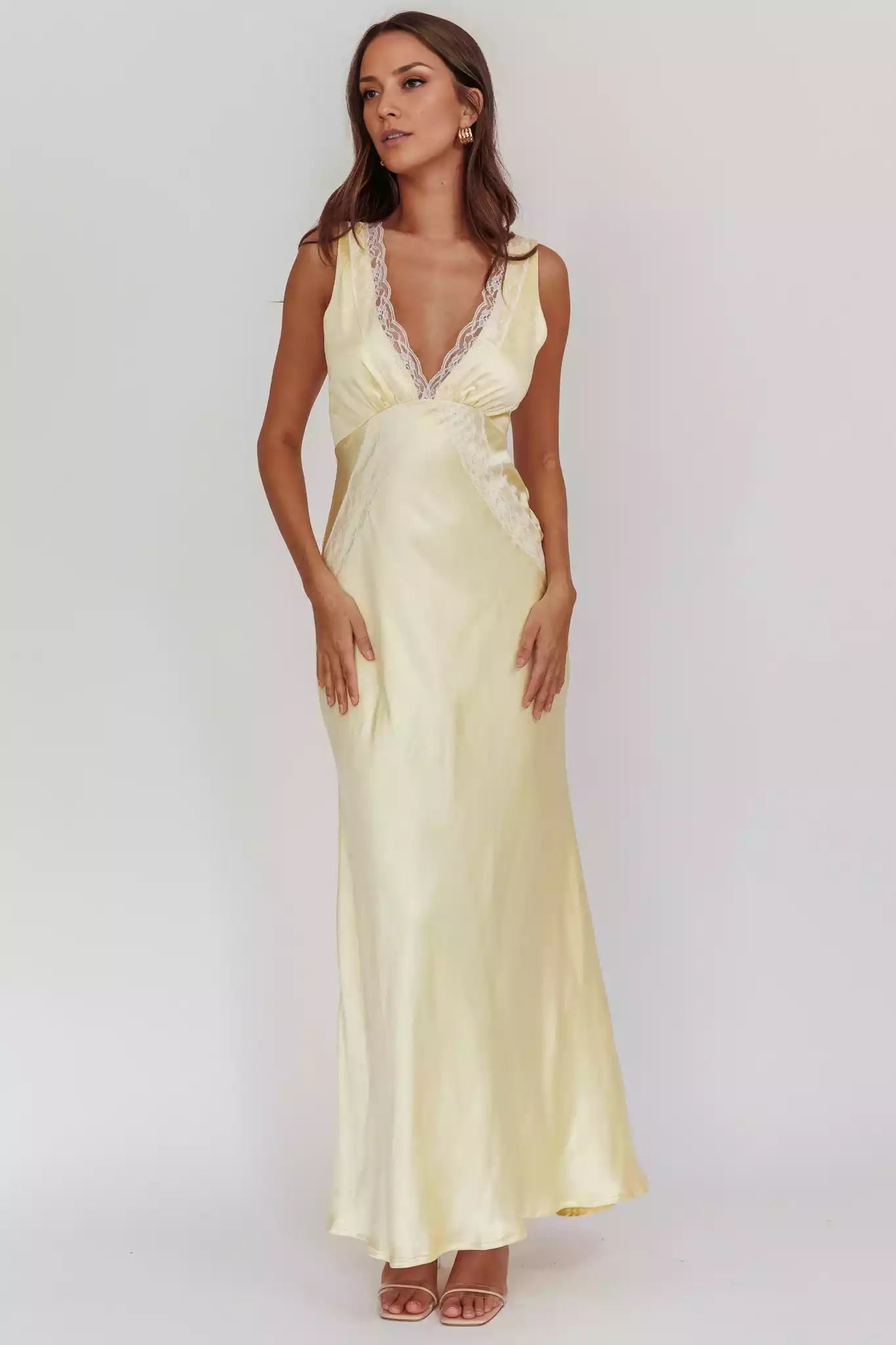 Beautiful lace edge satin super long suspender deep V-neck invisible side zipper Prom Dresses