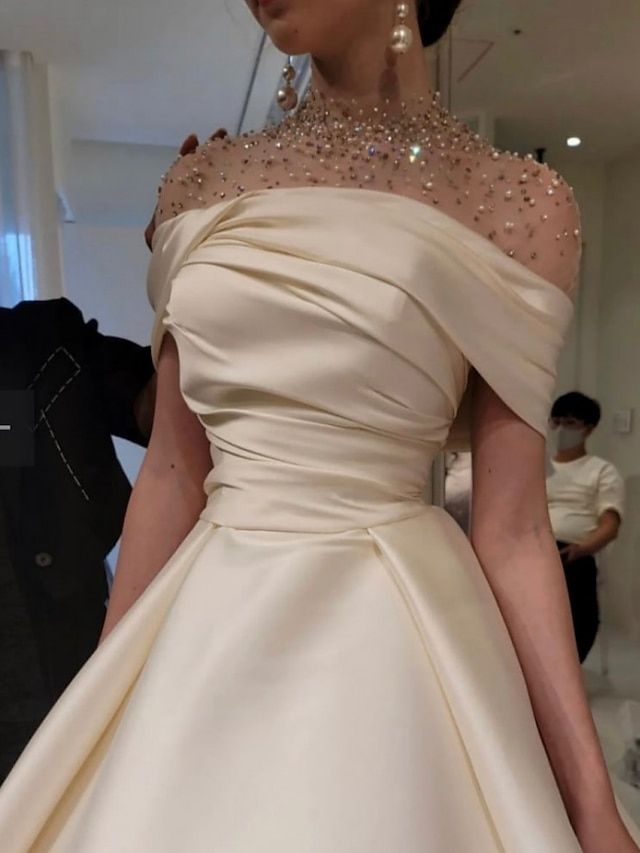 Elegant A-Line Evening Gown Elegant Dress Formal Floor Length Short Sleeve Illusion Neck Satin with Ruched Beading Prom Dress HZ1024