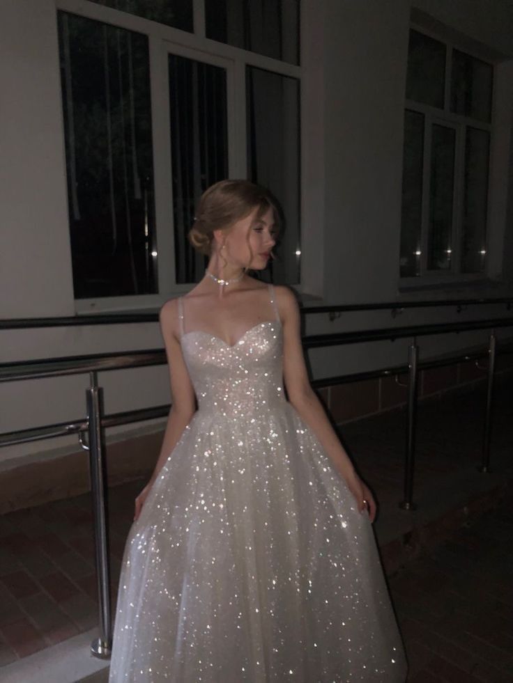 Pretty A Line Spaghetti Straps Silver Sequin Long Prom Dress Evening Dresses HZ1024