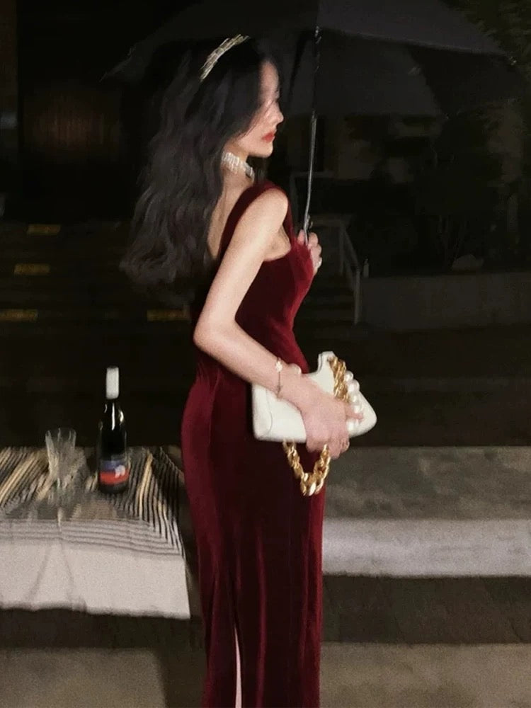 Gorgeous Mermaid Straps Burgundy Velvet Evening Dress Prom Dresses Birthday Outfits HZ1024
