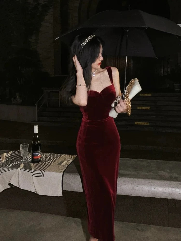 Gorgeous Mermaid Straps Burgundy Velvet Evening Dress Prom Dresses Birthday Outfits HZ1024