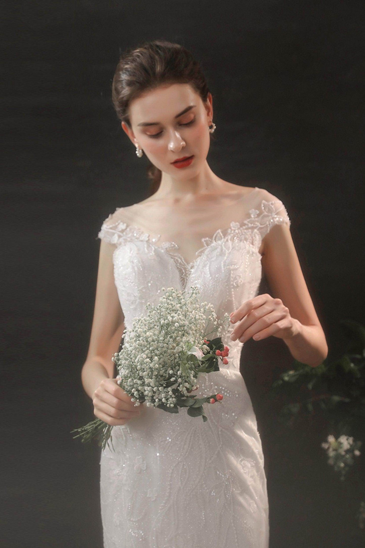 Sheath Sweep-Brush Train Lace Tulle Wedding Dress CW2700
