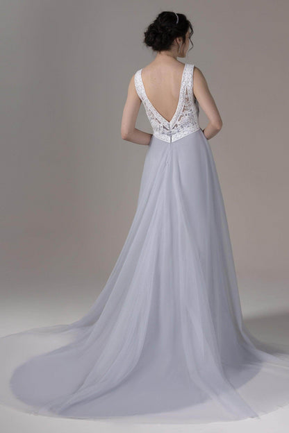 A-Line Chapel Train Lace Tulle Wedding Dress CW2816