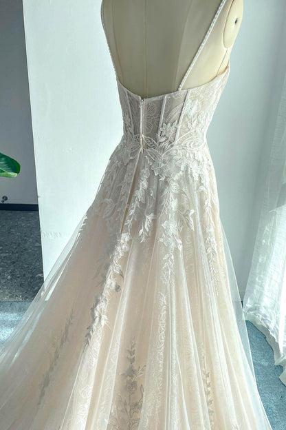 A-Line Court Train Lace Tulle Wedding Dress CW3140