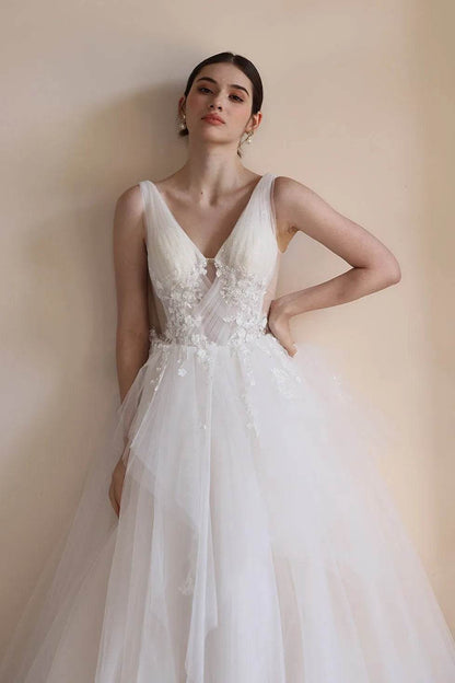 A-Line Sweep-Brush Train Lace Tulle Wedding Dress CW3555