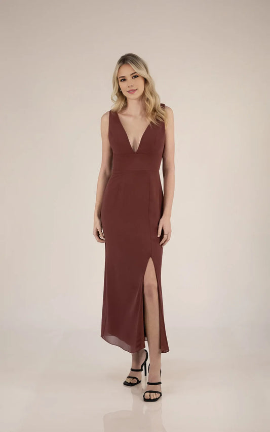 Weitese Prom Shop Dresses Simple Chiffon Column Bridesmaid Dress with V-Neckline Formal Women's Dresses