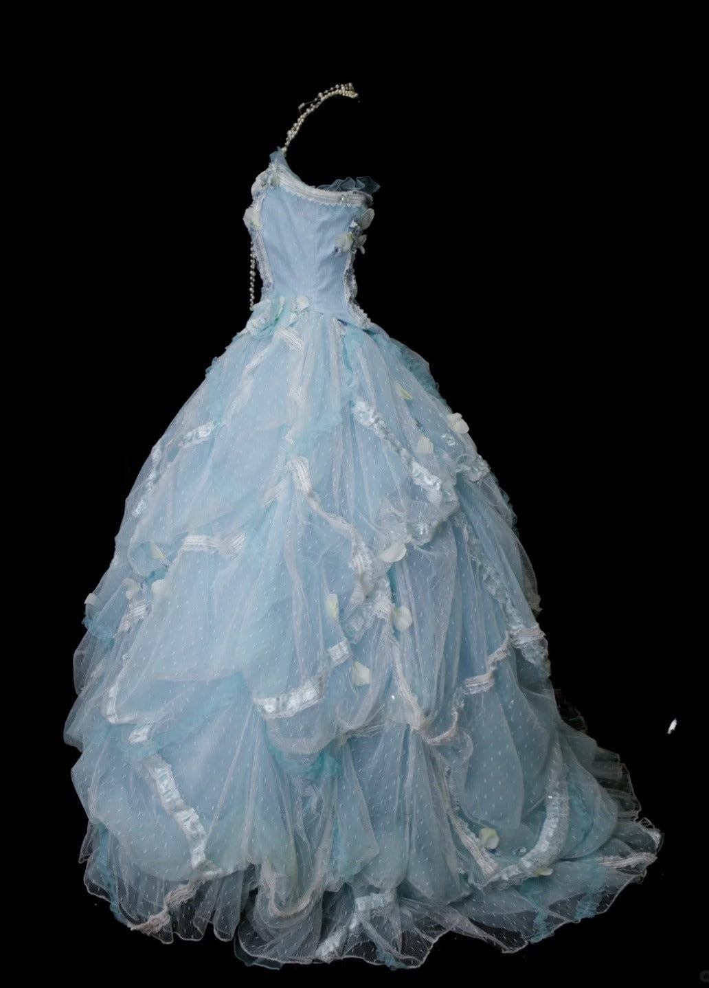 Elegant Strapless Pale Blue Long Prom Dresses Applique Tulle A-line Evening Dress Sleeveless Birthday Dress DP04925