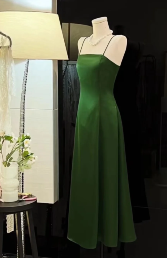 Chic Green Prom Dress Satin Spaghetti Straps Evening Dress A-Line Birthday Dress DP05187