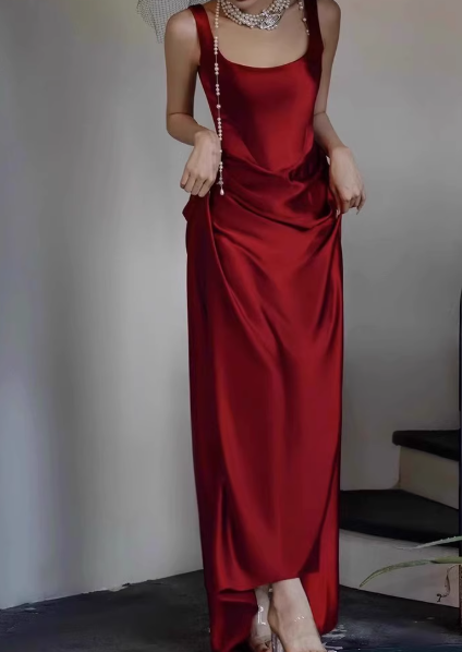 Modest Sheath Square Neck Long Evening Gown Burgundy Formal Dress Elegant Satin Prom Dress DP2800