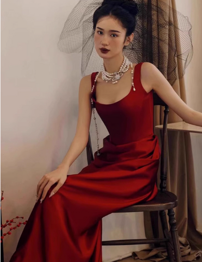 Modest Sheath Square Neck Long Evening Gown Burgundy Formal Dress Elegant Satin Prom Dress DP2800