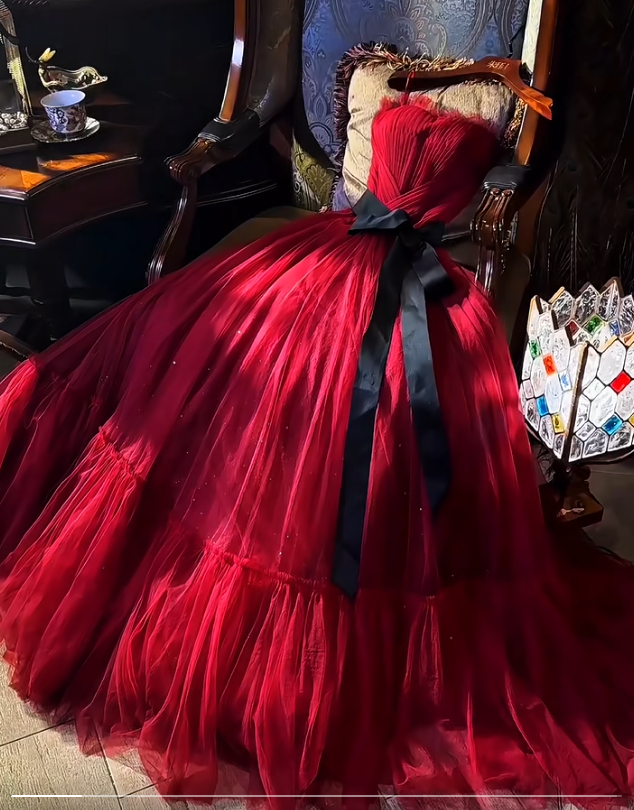 Elegant Strapless A-Line Tulle Long Formal Evening Dress Burgundy Sweet 16 Dress DP2908
