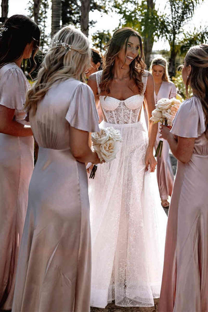 Formal Wear Dresses/Elegant V-Neck Champagne Long Bridesmaid Dress with Sleeves