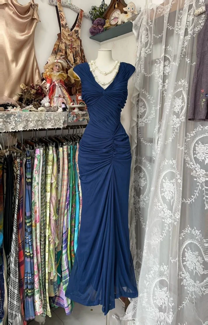 Vintage Navy Blue Chiffon Pleated Mermaid Prom Evening Dress,V Neck Party Gown cc2534