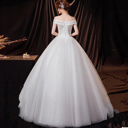 Wedding Dresses Illusion V-Neck Backless Tulle Lace Gown