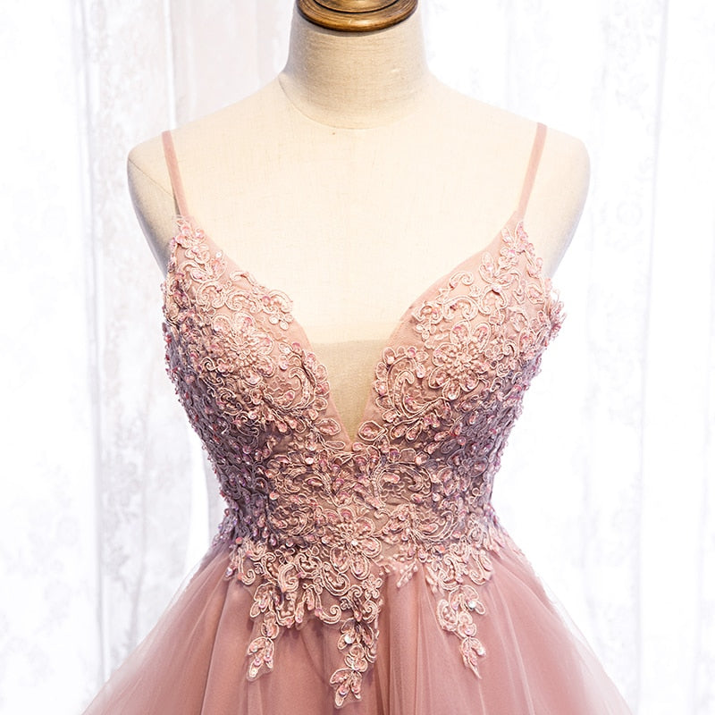High Low Spaghetti Straps Tulle Homecoming Dresses with Appliques V Neck Prom Dresses Short