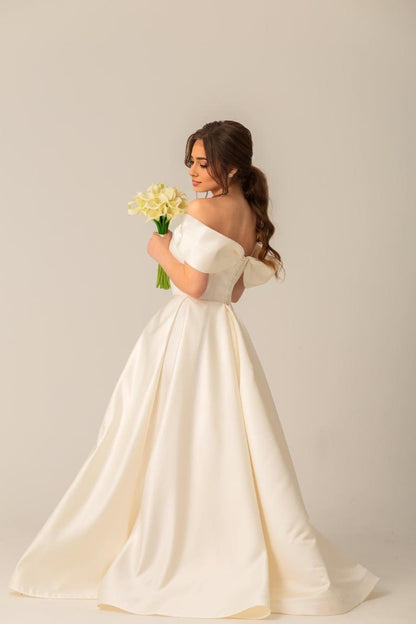 Ivory Satin Lace-up Corset Wedding Dress Simple Off Shoulder White Wedding Dress With A High Slit Modern A Line Bridal Dress