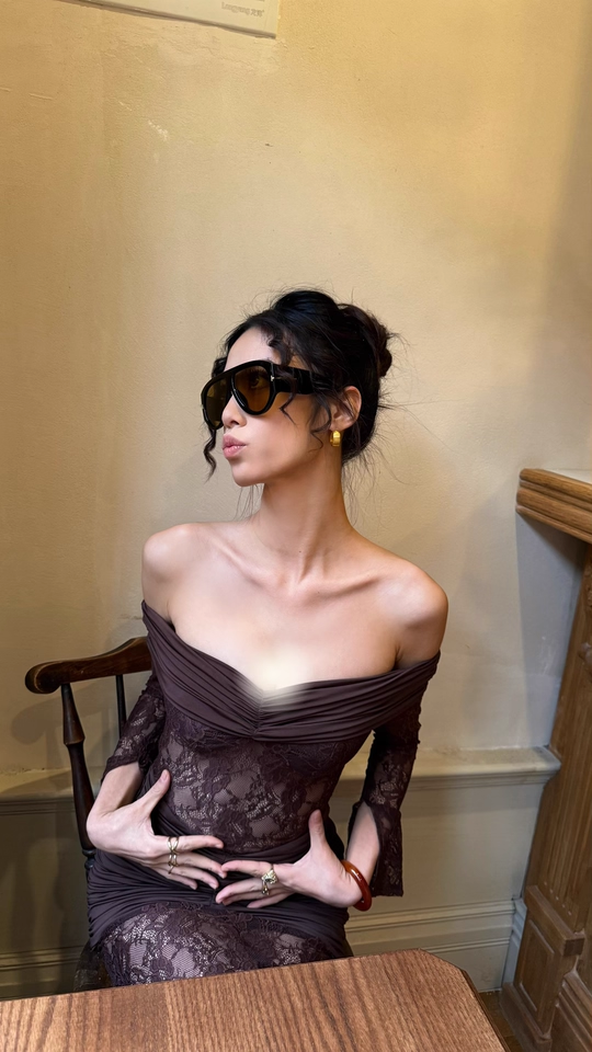 Off The Shoulder Coffee Lace Prom Dress Fitted Long Sleeve Formal Gown