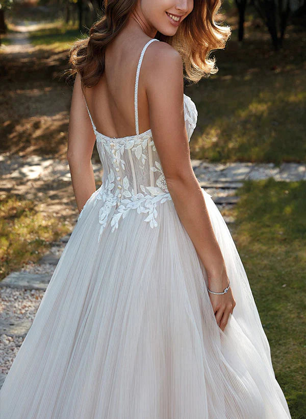 Sweetheart Sleeveless Tulle Wedding Dress With Appliques Lace A Line Floor Length