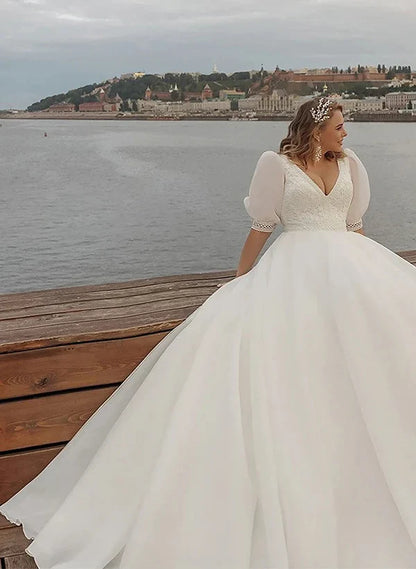 Boho Ball-Gown V-Neck Organza Wedding Dresses With Lace Appliques Sleeves Elegant