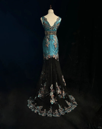Gorgeous Sweetheart Neckline Embroidered Sequins Prom Dress Evening Dress Party Dress HZ0319