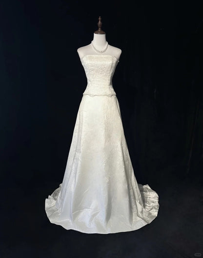 Elegant A Line Strapless Lace Floor Length Prom Dress Wedding Dress Evening Dress Party Dress HZ0319