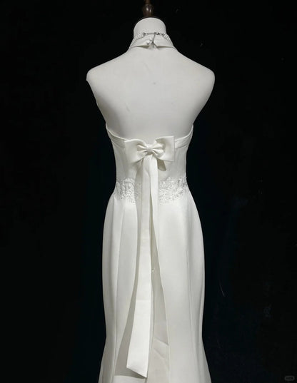 Beauty Halter Embroidered Floor Length Prom Wedding Dress Evening Dress Party Dress HZ0319