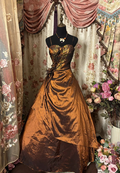 Beauty Prom Dress Spaghetti Straps Pleated Sequins Ball Gown Evening Dress Birthday Dress Quinceanera Dress HZ0319