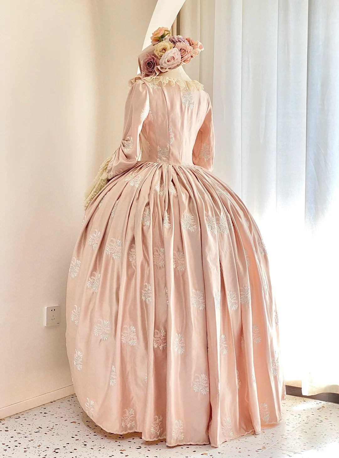 Sweet Prom Dress Square Neck Pleated Ball Gown Evening Dress Birthday Party Dress Quinceanera Dress HZ0319