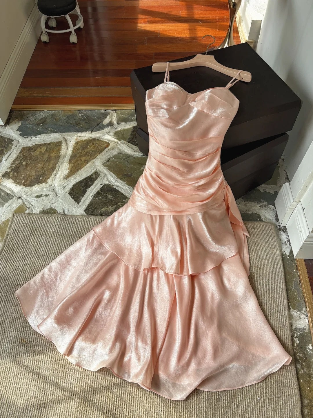 Charming Prom Dress Spaghetti Straps Pleated Ruffle Cocktail Dress Birthday Party Outfits HZ0319