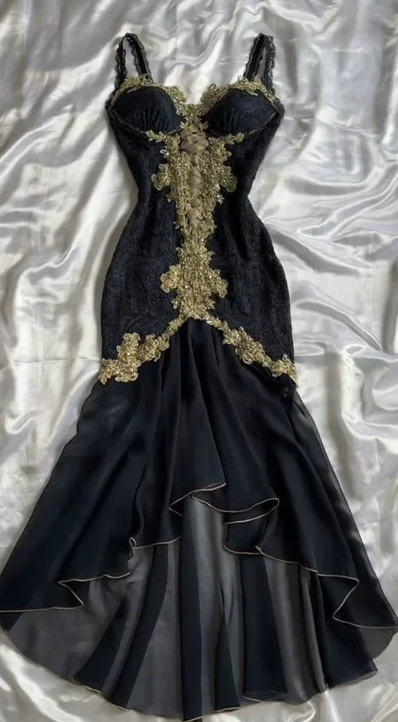 Stunning Prom Dress Spaghetti Straps Mermaid Evening Dress Birthday Party Dress HZ0319