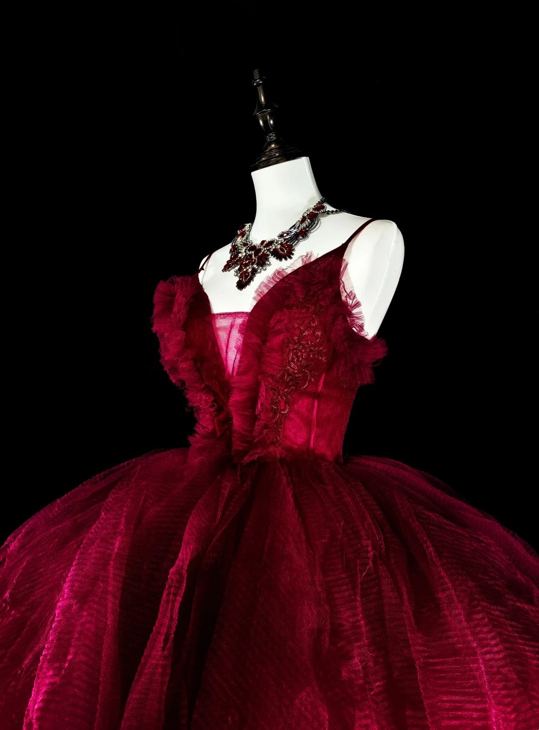 Charming Prom Dress Wine Red Spaghetti Straps Pleated Tulle Ball Gown Evening Dress Birthday Dress HZ0319