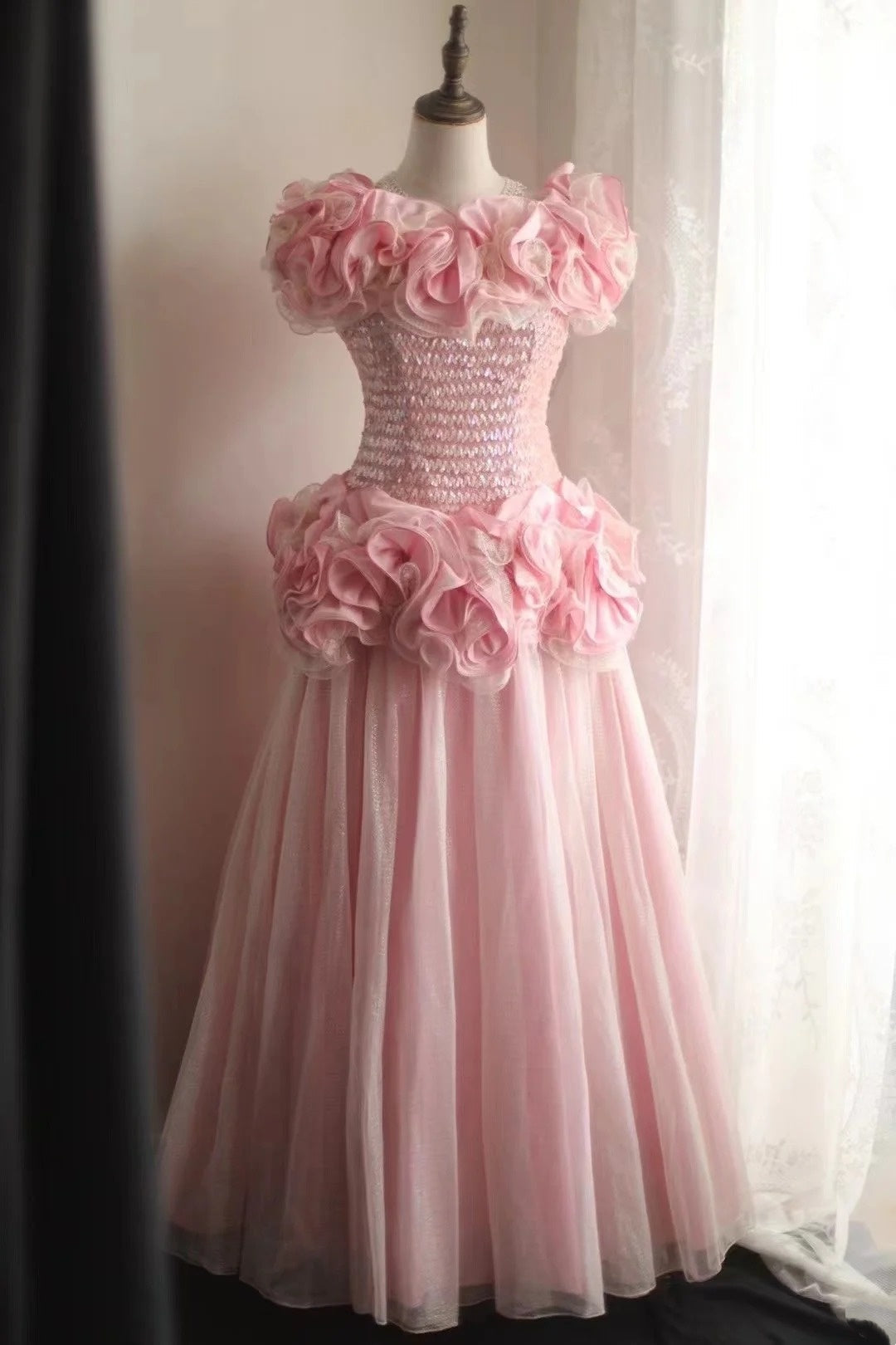 Beauty Prom Dress Crew Neck Pleated Tulle Evening Dress Gala Gown Party Dress HZ0319