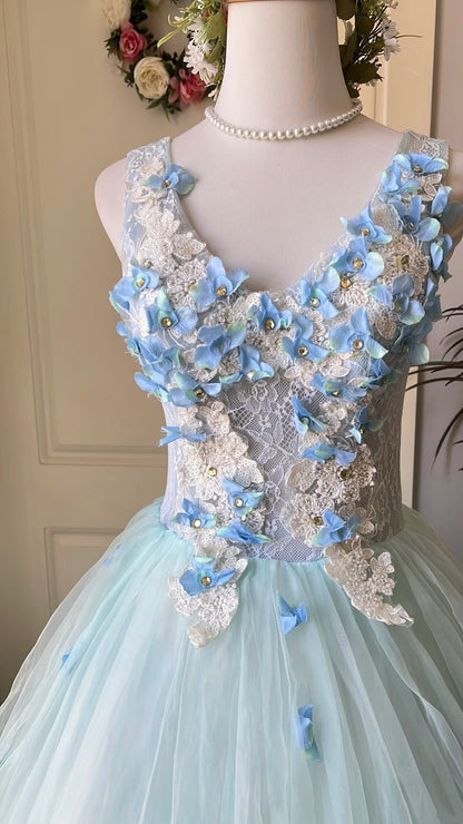 New Design Prom Dress V-neck Pleated Tulle Ball Gown Evening Dress Quinceanera Dress HZ0319