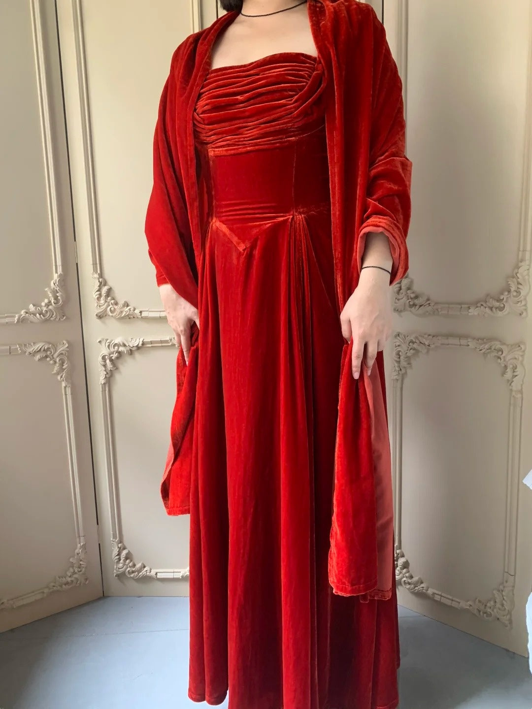 Elegant Prom Dress Velvet Square Neck Pleated Gala Gown Formal Dress Evening Dress HZ0319
