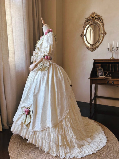 Vintage Wedding Dress V-neck Short Sleeves Pleated Wedding Dress HZ0319