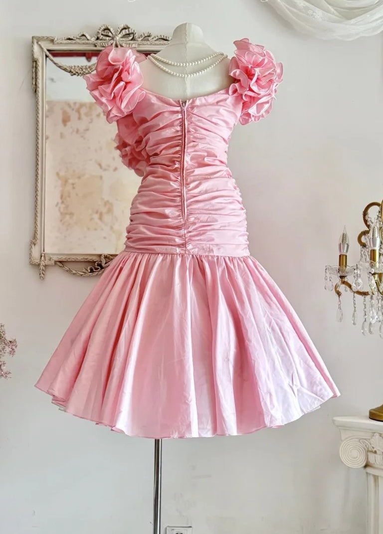 Beauty Homecoming Dress Off Shoulder Pleated Ruffle Short Prom Dress Birthday Party Outfits HZ0319