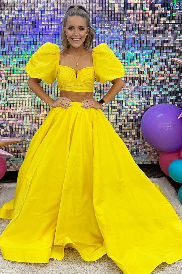 Two-Piece Green Puff Sleeve Tie-Back Long Prom Dress