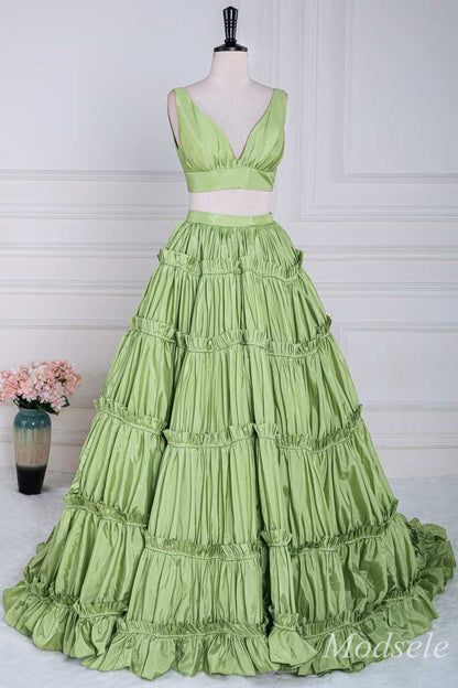Two-Piece Green Taffeta V-Neck Ruffle Ball Gown