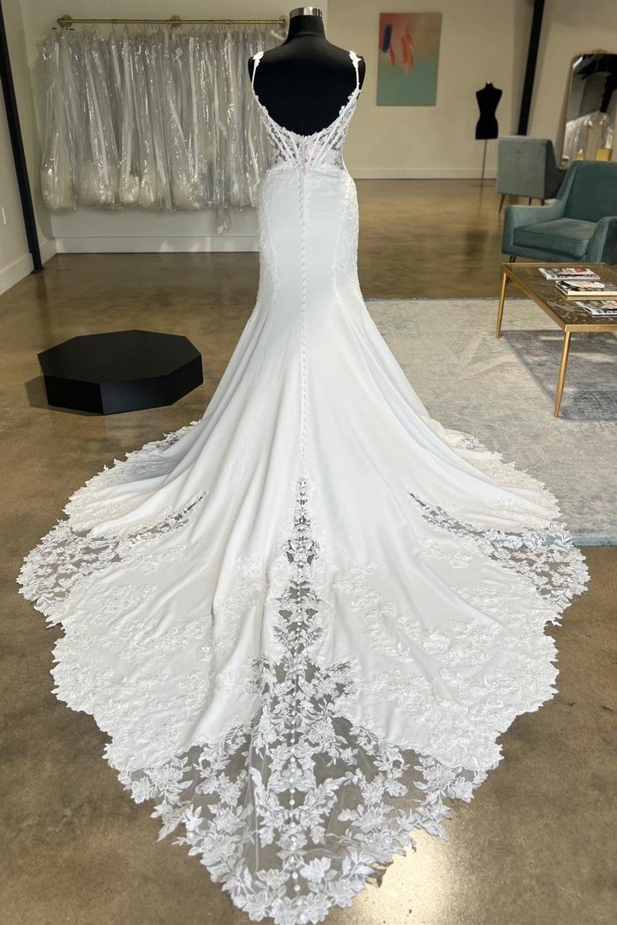 White Appliques Corset Backless Mermaid Long Wedding Dress