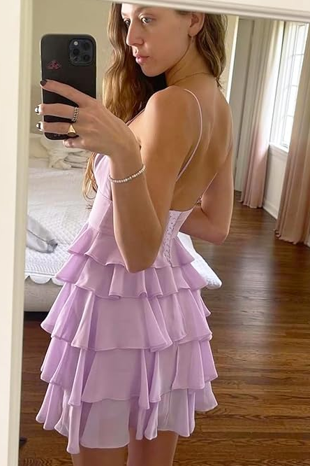 Lilac Spaghetti Straps V-Neck Layered Chiffon Short Homecoming Dress